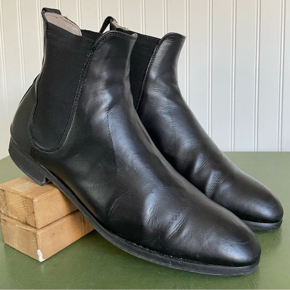 All Saints Men’s Classic Chelsea Boots in Black Leather *Portugal*